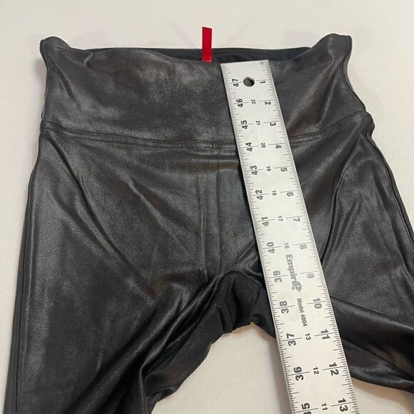 Spanx Black Faux Leather Leggings Size Medium - Picture 5 of 9